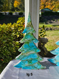Charger l'image dans la visionneuse de la galerie, Handmade Blue Green Silver Resin Christmas Trees Holiday Mantelpiece 3 Sizes
