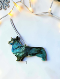 Charger l'image dans la visionneuse de la galerie, Handmade Personalizable Corgi Dog Christmas Ornaments