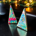 Charger l'image dans la visionneuse de la galerie, Pastel Small Contemporary Triangle Christmas Trees