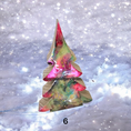 Charger l'image dans la visionneuse de la galerie, Artistic Handcrafted 5-Inch Christmas Trees with Colorful Resin and Wood ideal for creating a cozy Christmas atmosphere.