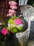 Charger l'image dans la visionneuse de la galerie, Handcrafted Moss & Forest Green Glass Christmas Ornament