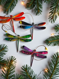 Charger l'image dans la visionneuse de la galerie, Handmade Nature Dragonfly Christmas Tree Keepsake Ornament Multiple Colors