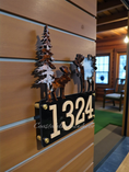 Charger l'image dans la visionneuse de la galerie, Custom 3D Moose & Forest Address Sign | Wilderness Layered Acrylic House Numbers