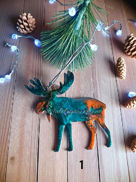 Woodlands Resin and Wood Standing Moose Ornaments