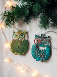 Charger l'image dans la visionneuse de la galerie, Sparkly Handmade Resin and Wood Owl Christmas Ornaments