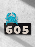 Charger l'image dans la visionneuse de la galerie, Custom 3D Crab Address Sign | Bold Coastal Layered Acrylic House Numbers