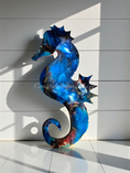 Charger l'image dans la visionneuse de la galerie, Seahorse Wall Decorations Handcrafted Resin and Wood