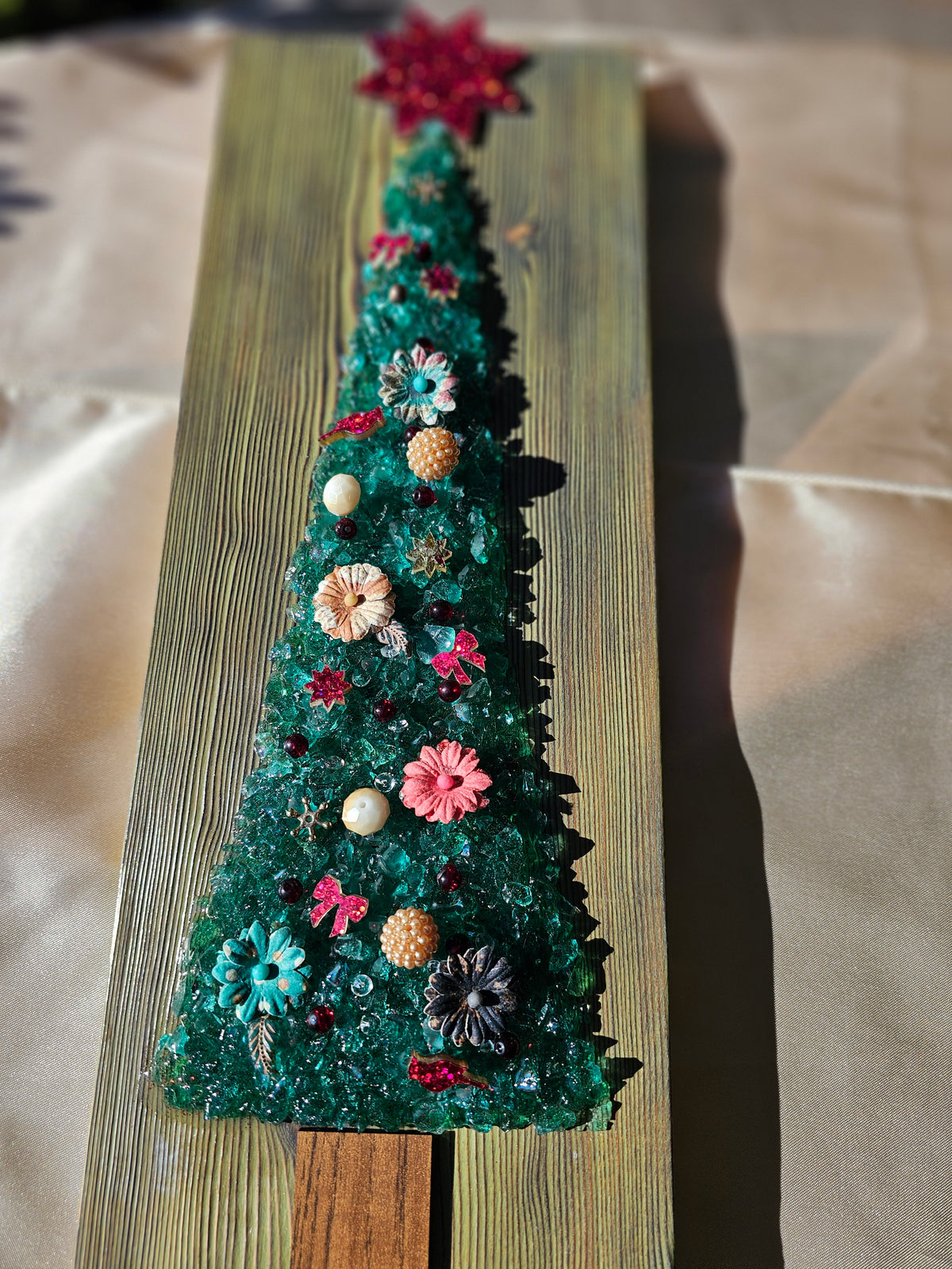 Cardinal & Floral Crushed Glass Tree on Green Shou Sugi Ban Wood (15" x 5.5")