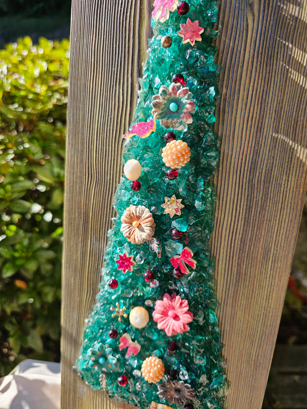 Cardinal & Floral Crushed Glass Tree on Green Shou Sugi Ban Wood (15" x 5.5")