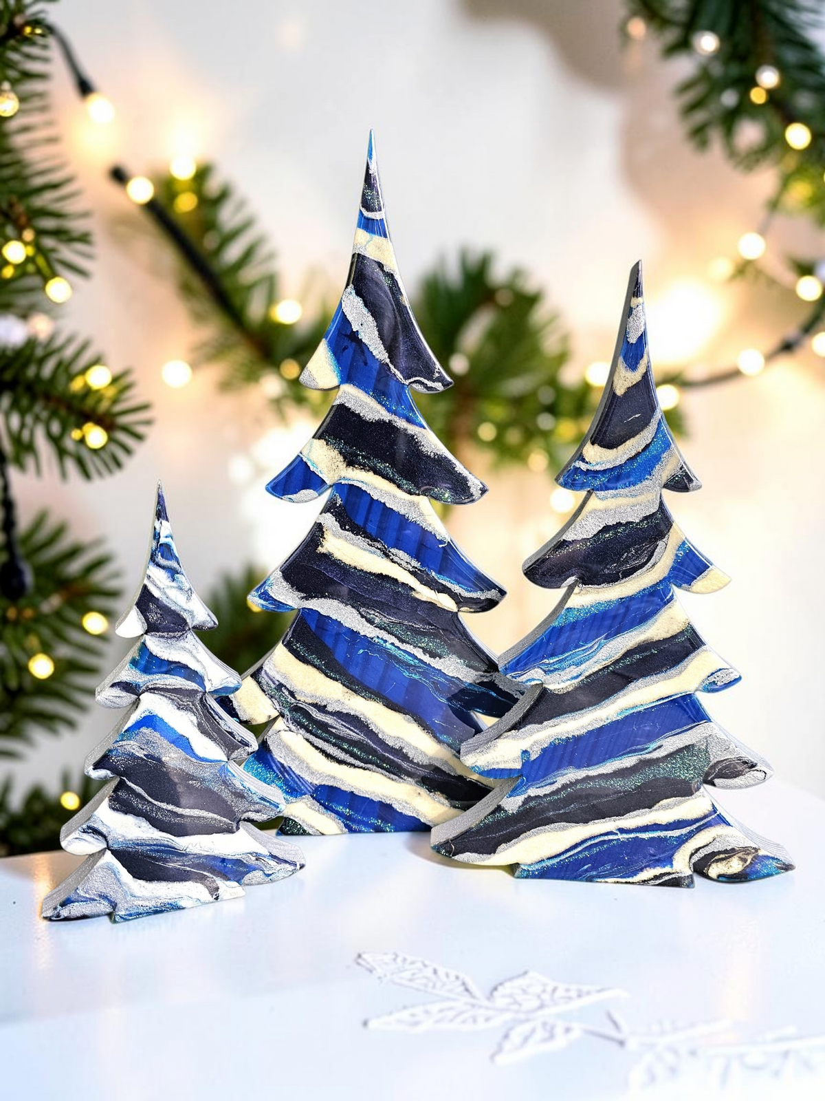 Contemporary Resin Tree – Cobalt Indigo & Silver Stripe Garland Accent