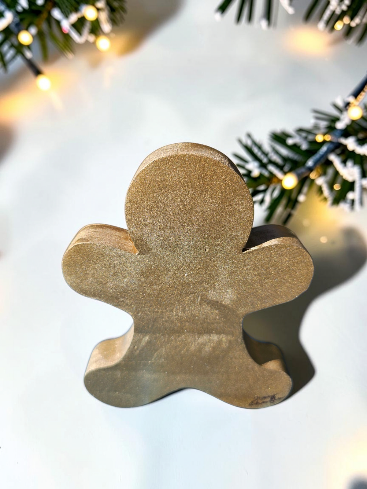 Chunky Wood with Resin Handmade Gingerbread Men Christmas Figurines Green