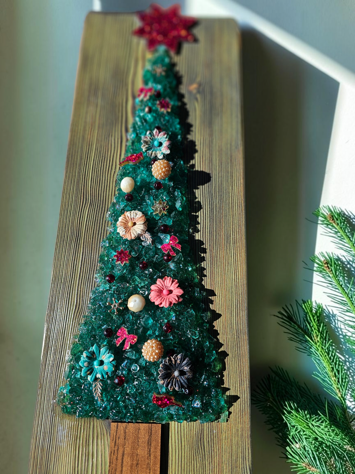 Cardinal & Floral Crushed Glass Tree on Green Shou Sugi Ban Wood (15" x 5.5")