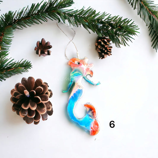 Elegant Beach Mermaid Handmade Christmas Ornaments - Lightweight and colorful mermaid decoration, perfect for enhancing your festive ocean-themed decor.