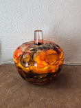 Charger l'image dans la visionneuse de la galerie, Coastal Elegance Decor handcrafted glass pumpkin dish featuring amber, orange, and obsidian ink-style swirls.
