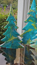 Charger et lire la vidéo dans la visionneuse de la galerie, Handcrafted Tabletop Christmas Tree | Luxury Statement Piece | Tealish-Turquoise Blue, Green & Silver
