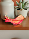 Charger l'image dans la visionneuse de la galerie, Handmade Birds Chunky Wood and Resin Decorative Figurine Multiple Colors
