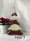 Charger l'image dans la visionneuse de la galerie, Handcrafted wood and resin candy striped Christmas tree
