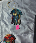 Charger l'image dans la visionneuse de la galerie, Beachy Jellyfish Handmade Christmas Tree Ornaments Resin and Wood

