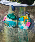 Charger l'image dans la visionneuse de la galerie, Handcrafted Emerald Green, Teal & Gold Glass Christmas Ornament
