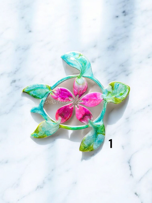 Handmade Small Coastal Polynesian Flower Sea Turtle Wall Decor Art