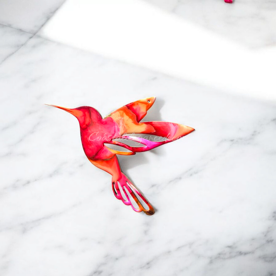 Colorful and Elegant Hummingbirds Wall Decoration Resin on Wood