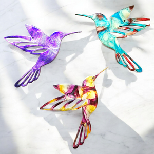 Colorful and Elegant Hummingbirds Wall Decoration Resin on Wood
