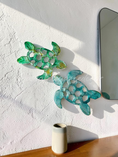 Charger l'image dans la visionneuse de la galerie, Handcrafted 10" Coastal Sea Turtle Wall Art Decor with Vibrant Colors
